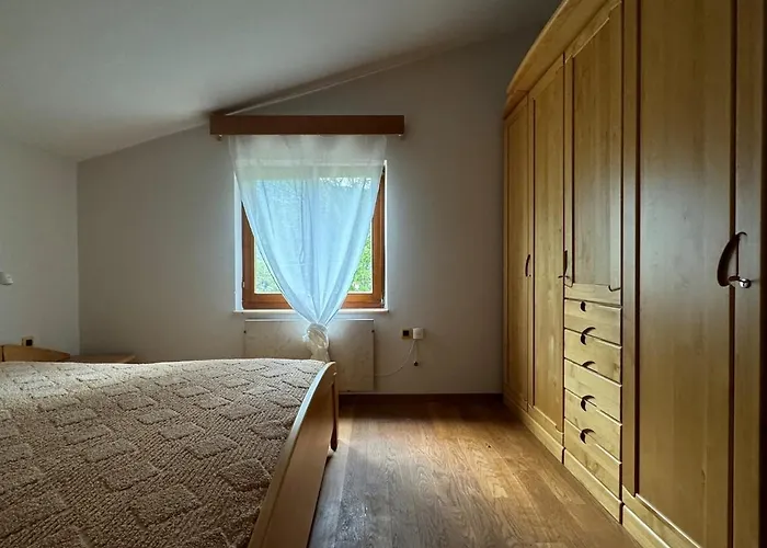 Mates House In - 3 Bedroom House *