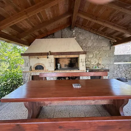 Mates House In - 3 Bedroom House