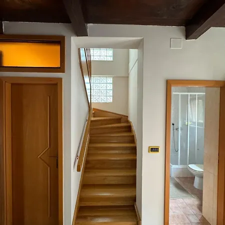 Mates House In - 3 Bedroom House Tribalj (Primorsko-Goranska)